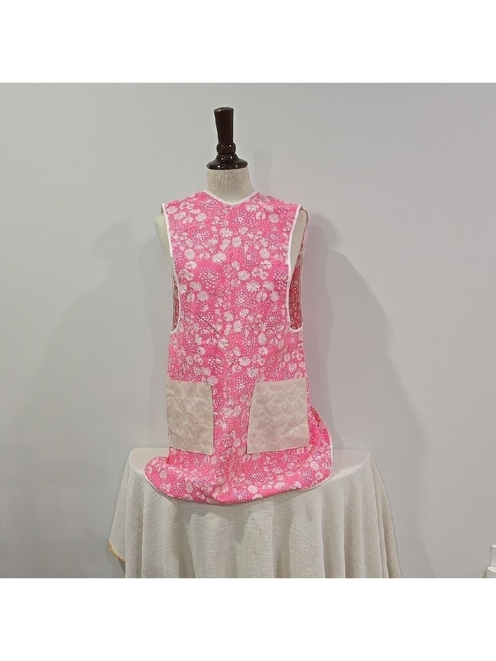 Retro 70's Pink Floral Sleeveless Apron with Pockets